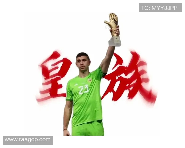 《传奇球王与绿茵之路:一位足球巨星的崛起与奋斗历程》 《传奇球王与绿茵之路:一位足球巨星的崛起与奋斗历程》